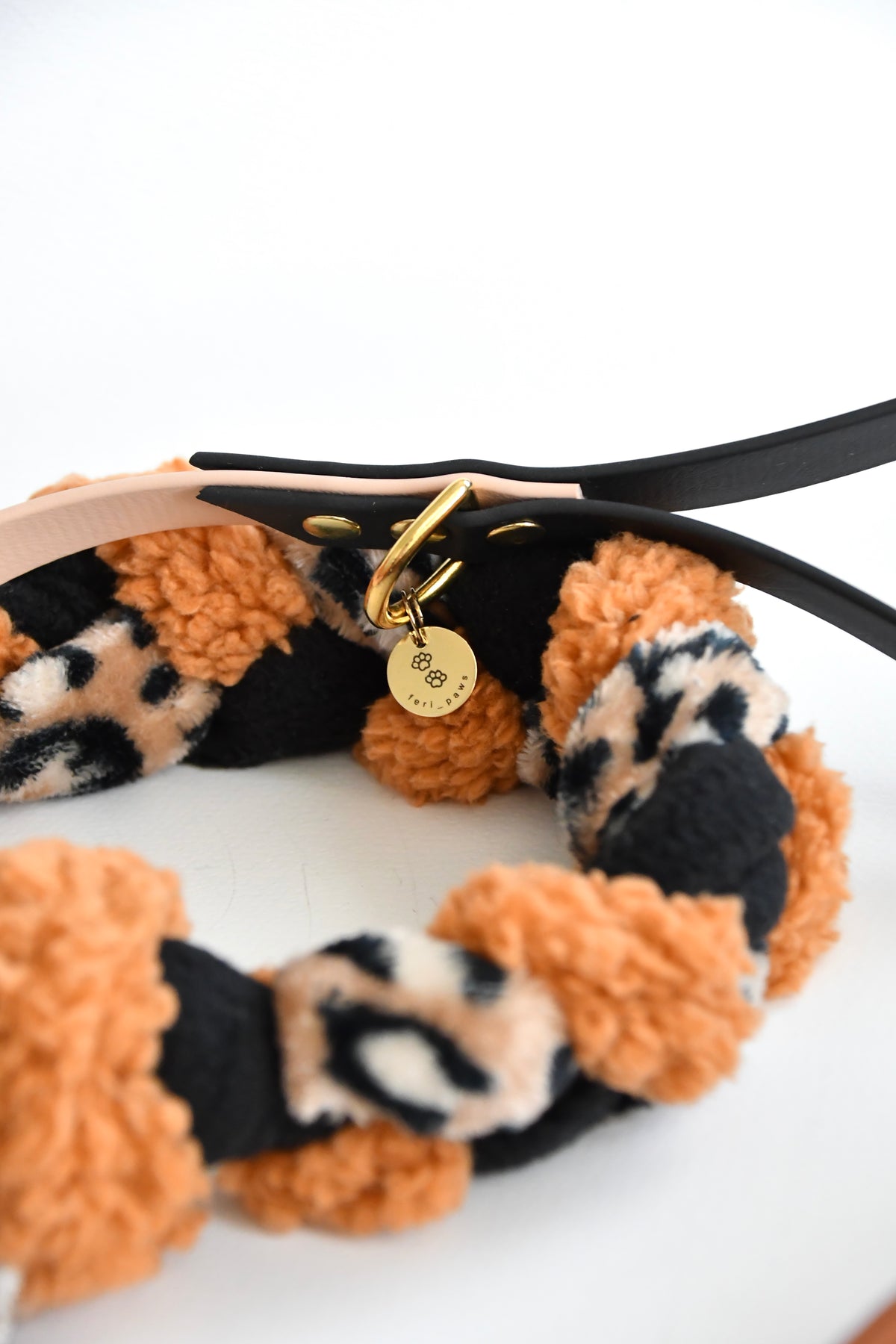 SERENGETI Agility Toy Slip Lead