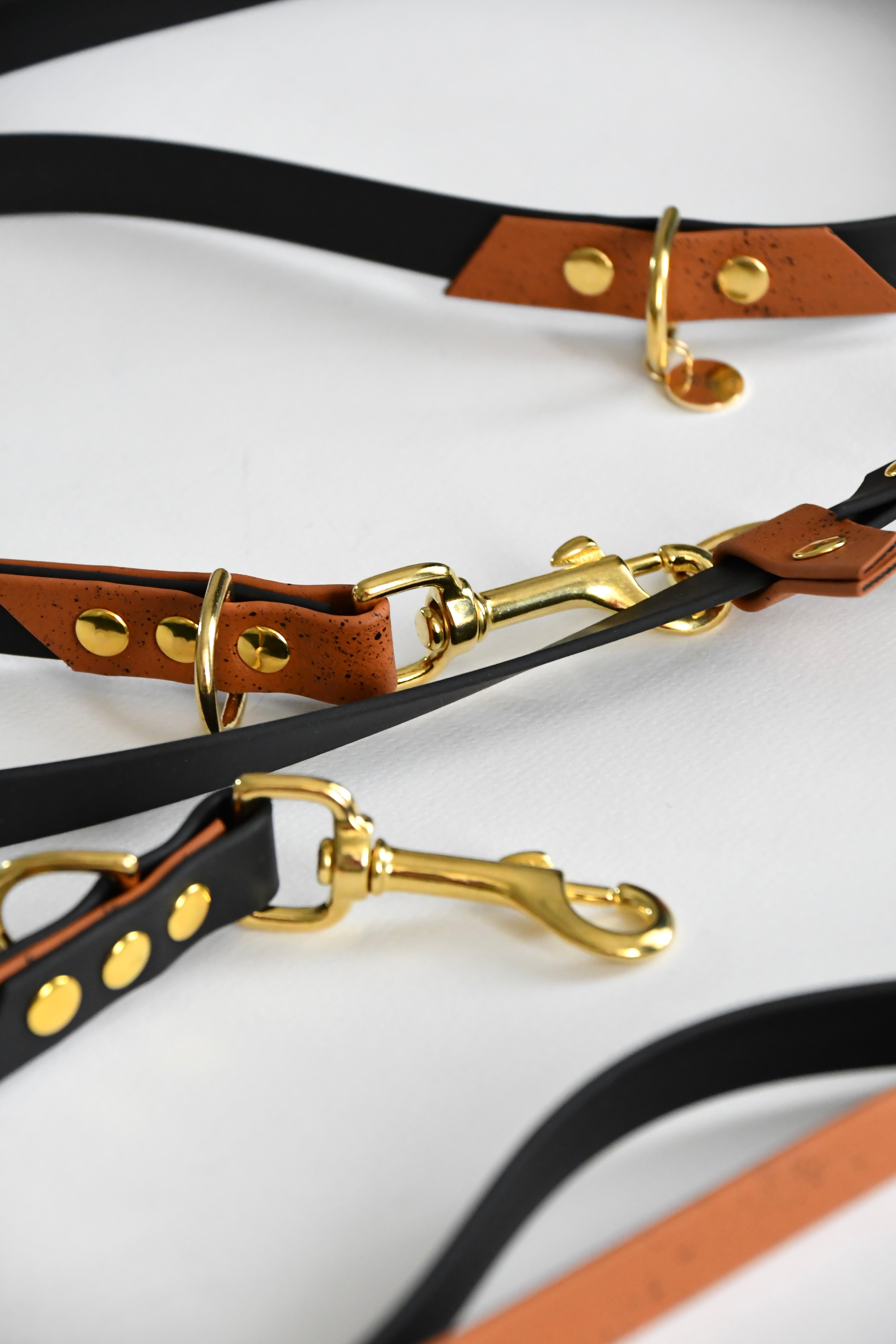 PURE ELEGANCE FERI DUST biothane multi leash
