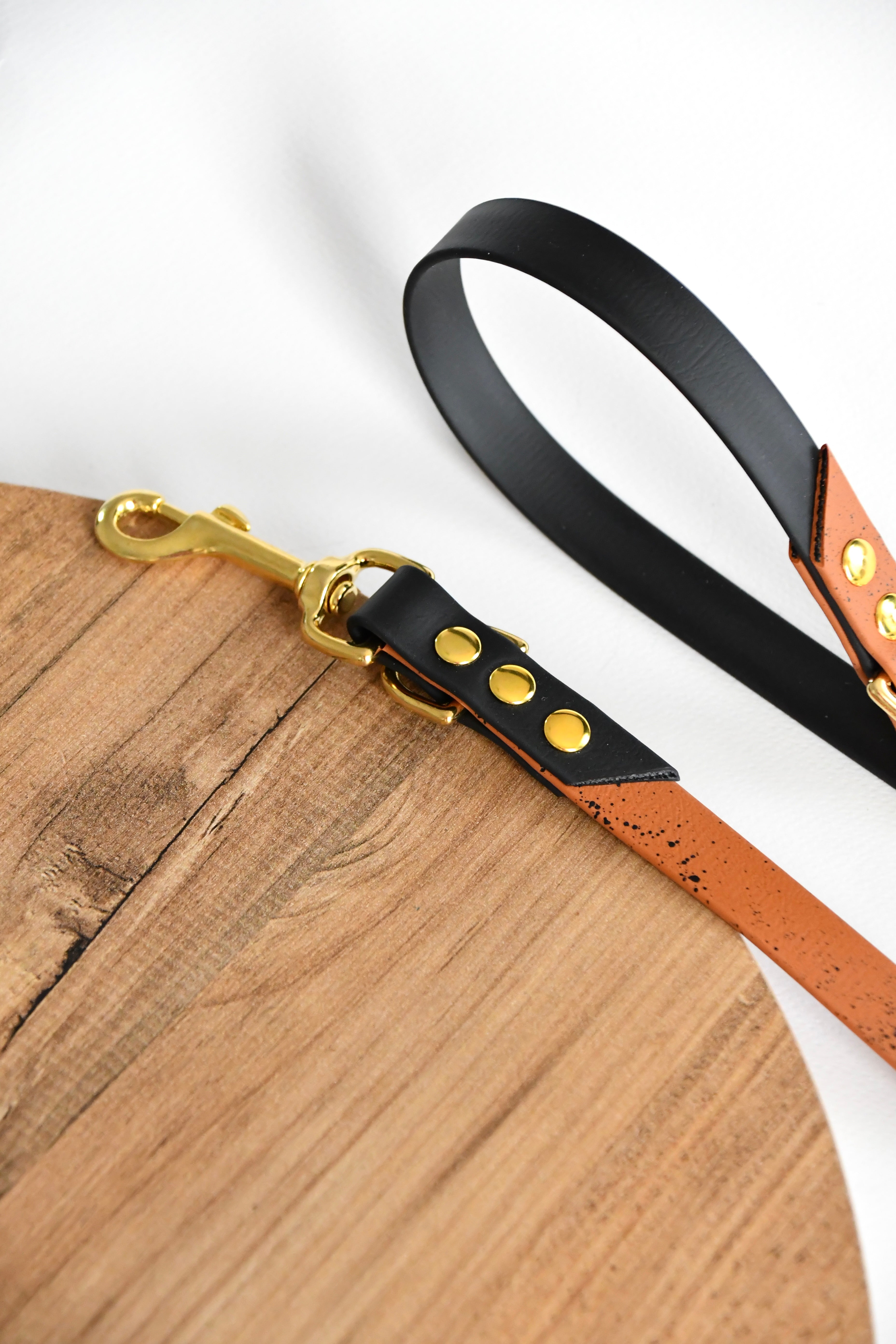PURE ELEGANCE FERI DUST biothane multi leash