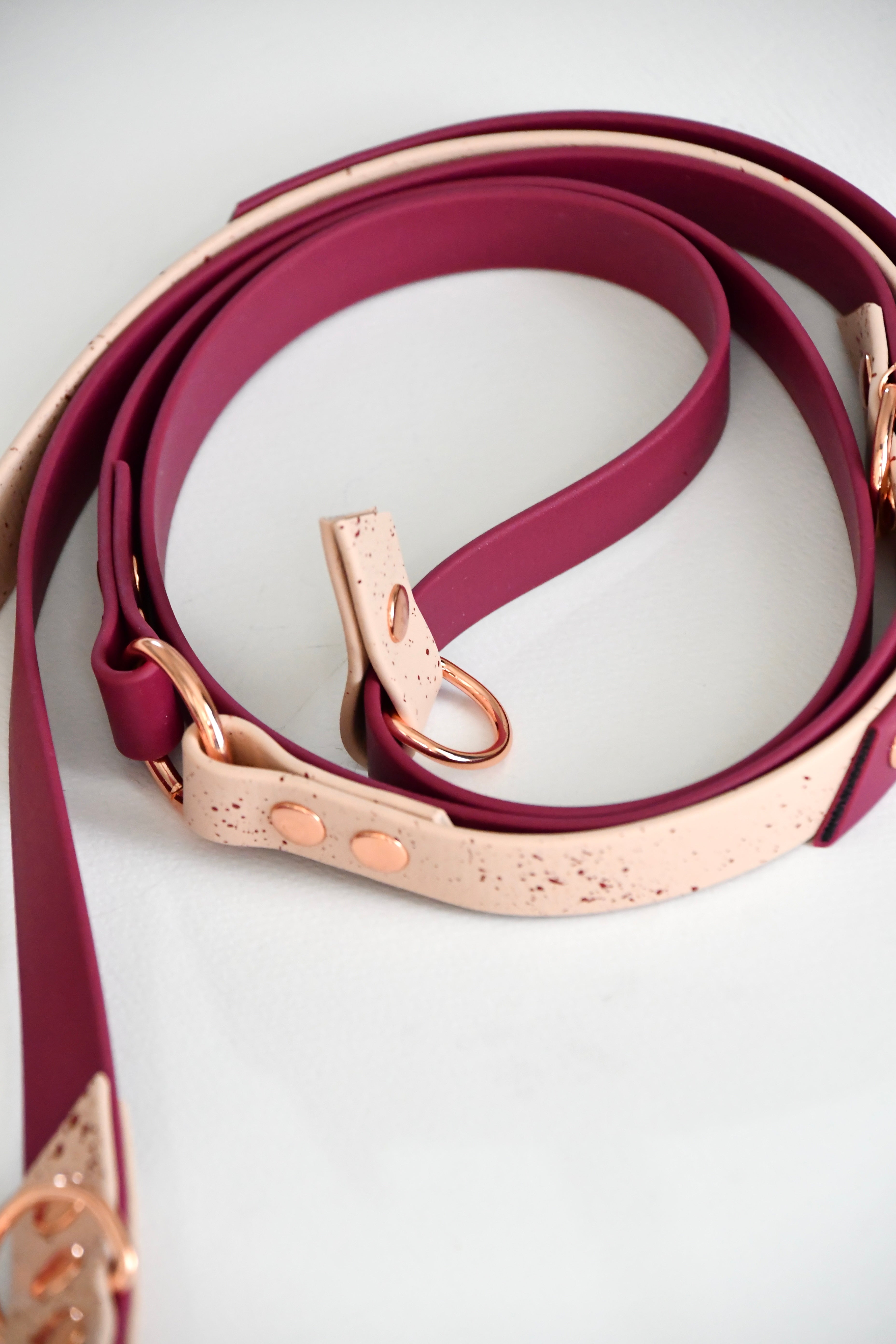 WINE FERI DUST biothane multi leash