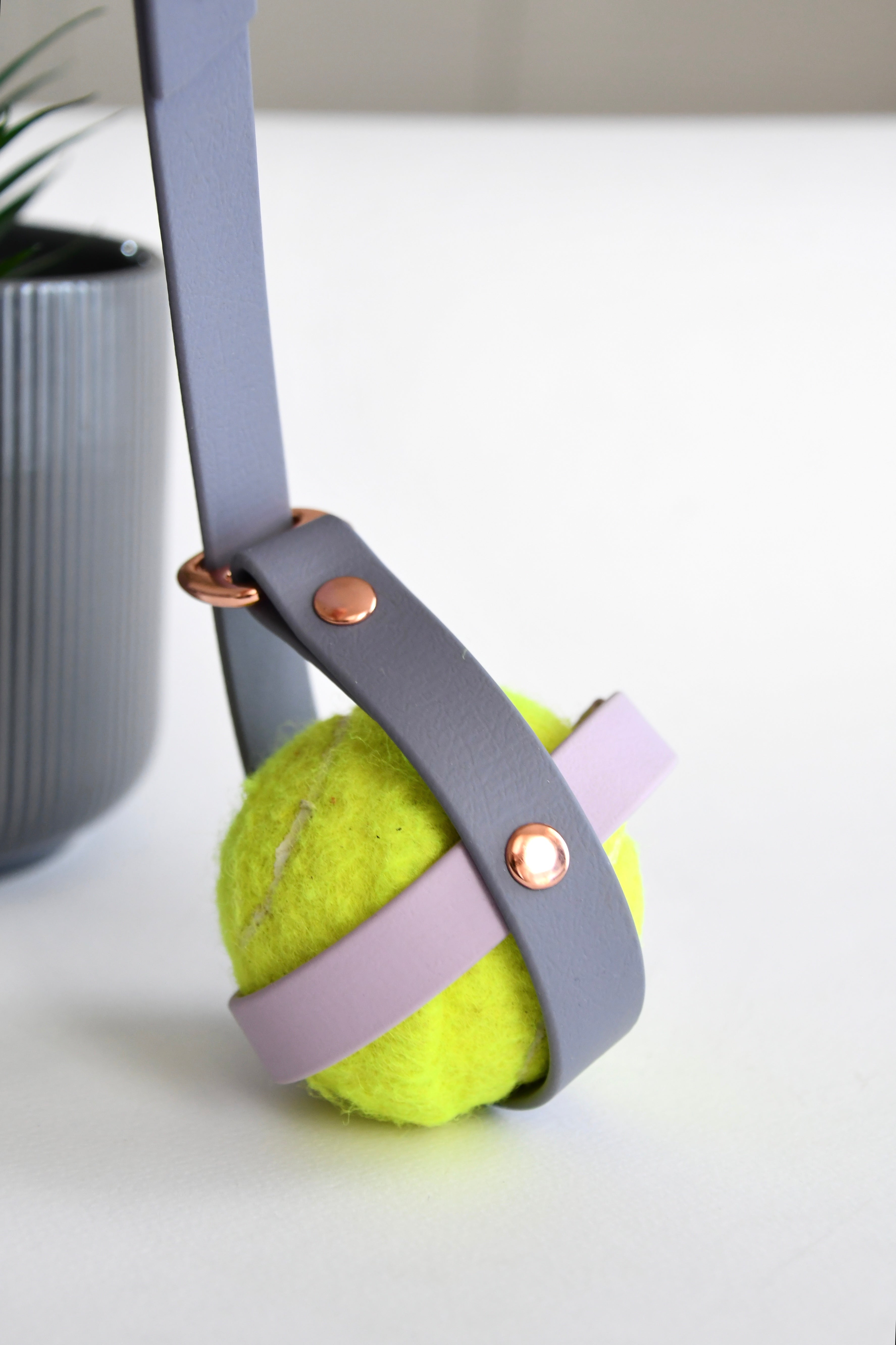 SET SLIP LEAD & BALL HOLDER grey and lilac biothane