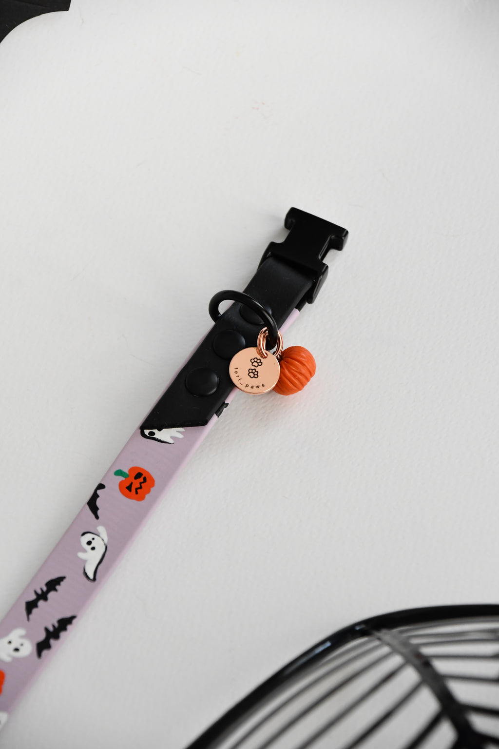 CREEPY PUMPKIN collar