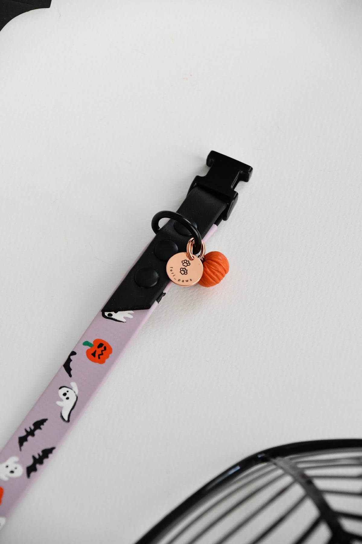 CREEPY PUMPKIN collar